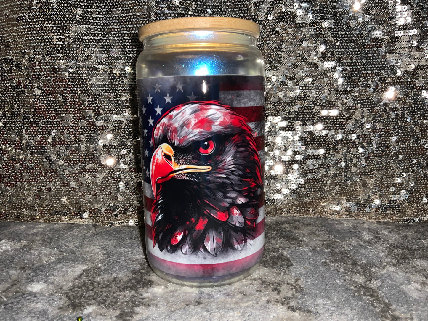 American Eagle Flag -Rainbow Shimmer Colorful Haze Glass Tumbler (Blue)