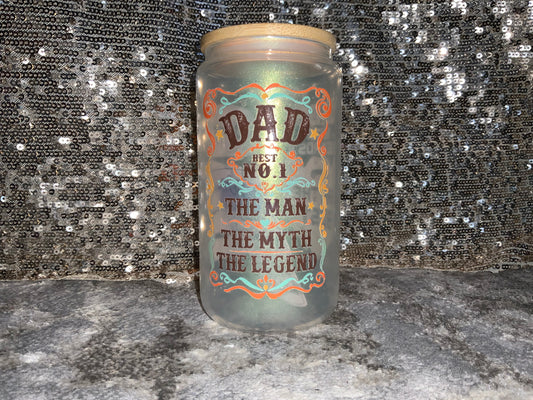 DAD, THE MAN, THE MYTH, THE LEGEND "DADS WITH BEARDS ARE THE BEST -Rainbow Shimmer Colorful Haze Glass Tumbler (Green)