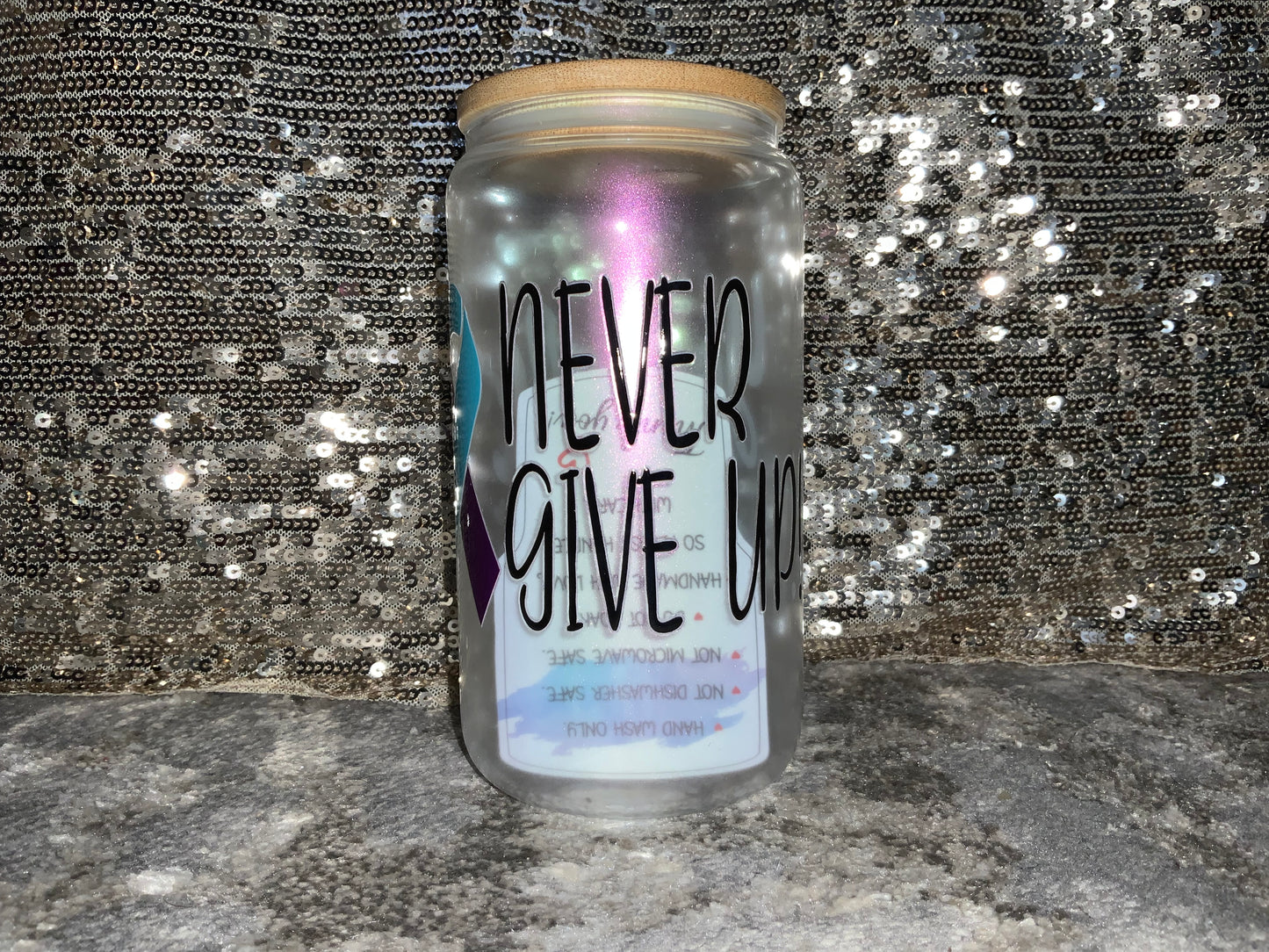 YOU ARE NOT ALONE NEVER GIVE UP -Rainbow Shimmer Colorful Haze Glass Tumbler (Pink)