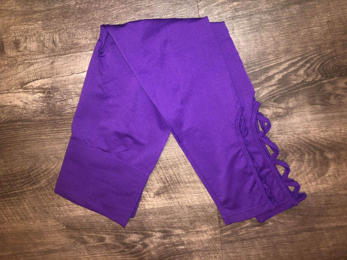 Zenana Purple Capri S/M